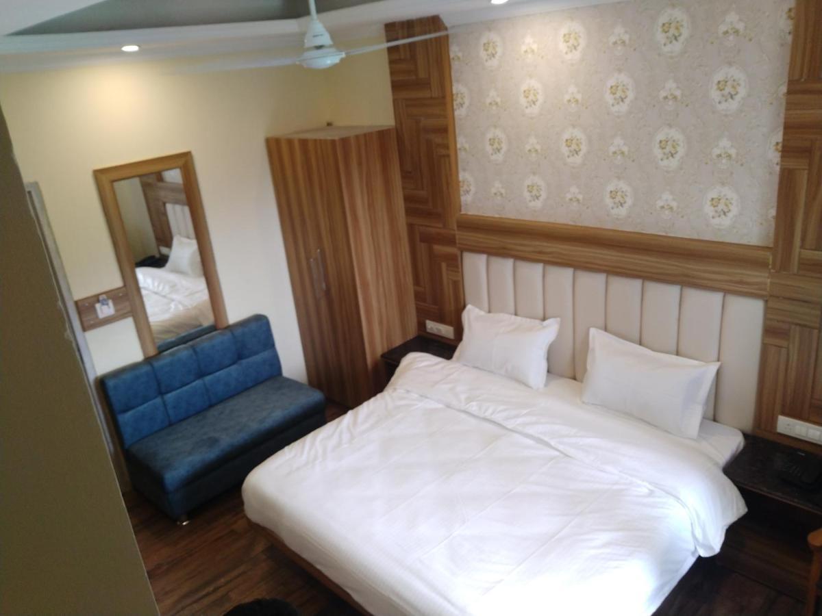 Pinnacle Vesta Homestay Mussoorie Ngoại thất bức ảnh