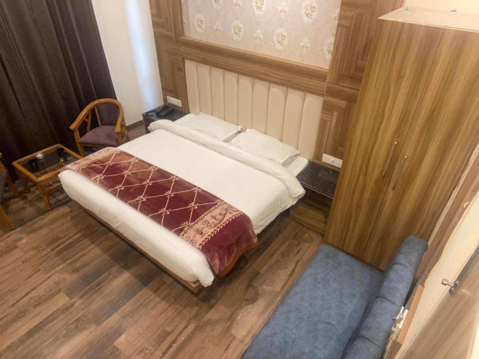 Pinnacle Vesta Homestay Mussoorie Ngoại thất bức ảnh