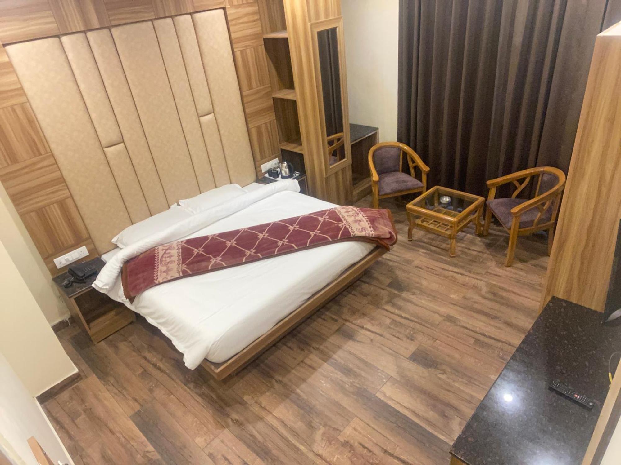 Pinnacle Vesta Homestay Mussoorie Ngoại thất bức ảnh